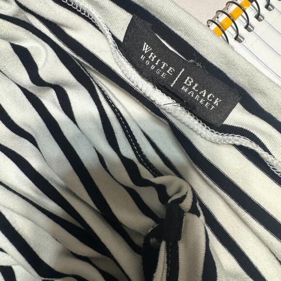 White House Black Market Striped Top Knit short sleeve shirt Parisian style sz M - Picture 7 of 8